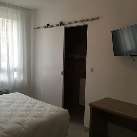 Le Logis Dauphinois Hotel 2*