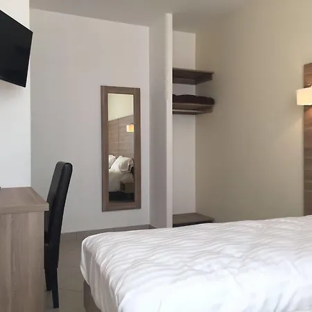 Le Logis Dauphinois 2*